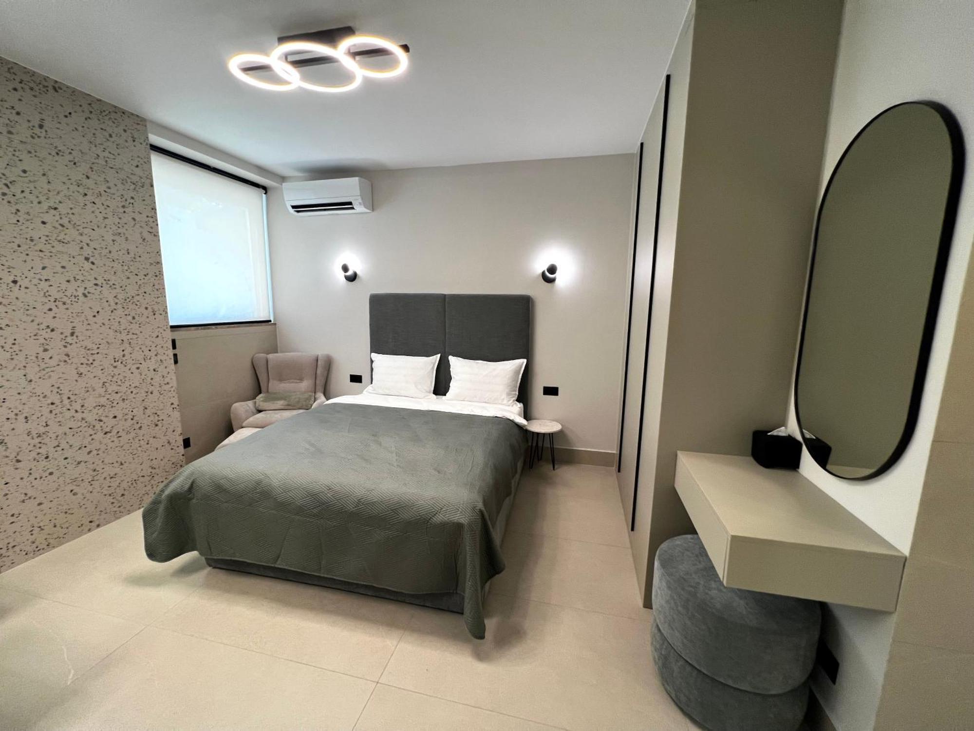 Golden Beach Suites Саранде Екстериор снимка